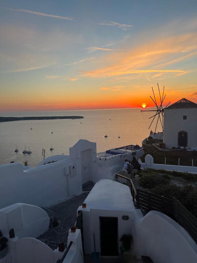 The Sunset Windmill Vila Oía Exterior foto